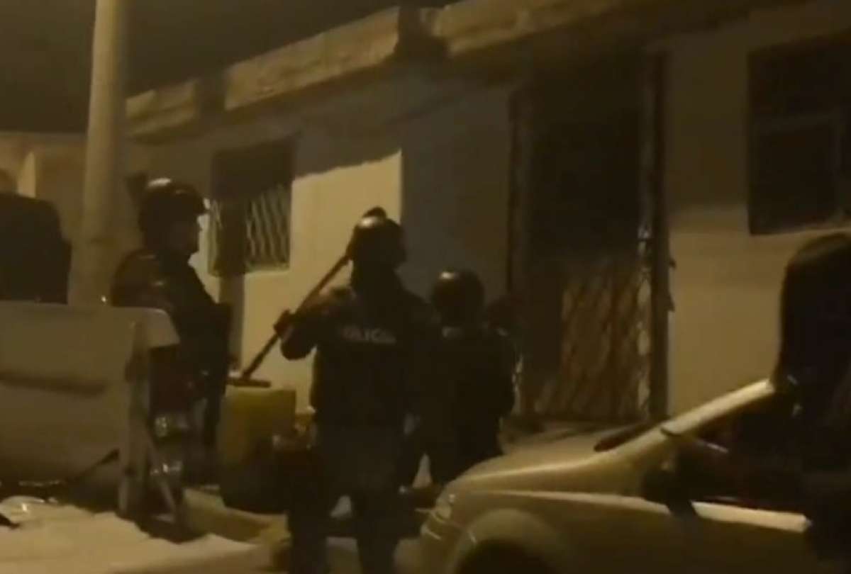 Policía decomisó drogas, armas de fuego, celulares; hubo detenidos vinculados a Los Lobos.