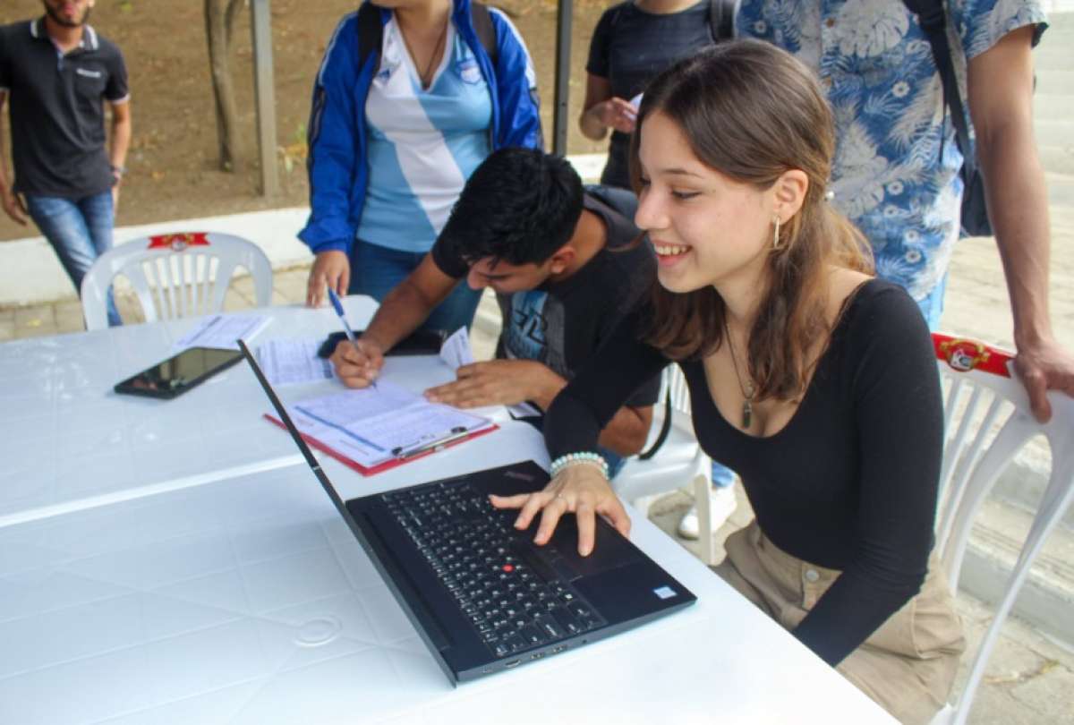 350.000 hogares ya se censaron en l&iacute;nea