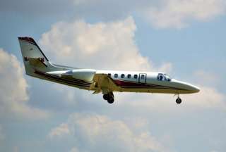 Avi&oacute;n se estrell&oacute; en una carretera de Malasia