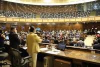 Gobierno descarta muerte cruzada