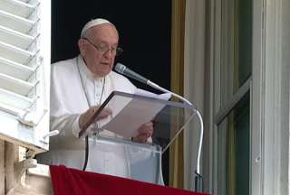 Rumores sobre el papa Francisco apuntan a una posible dimisi&oacute;n