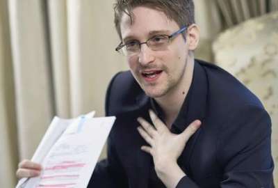 Vladimir Putin concedi&oacute; la ciudadan&iacute;a rusa a Edward Snowden