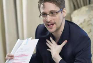 Vladimir Putin concedi&oacute; la ciudadan&iacute;a rusa a Edward Snowden