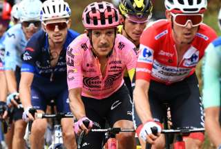 La Vuelta: Richard Carapaz presiona en la pelea por la clasificaci&oacute;n general