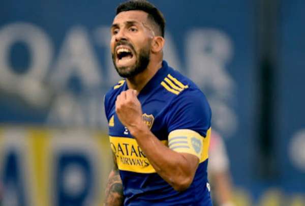 Carlos T&eacute;vez invit&oacute; a los hinchas de Barcelona SC al estadio Monumental