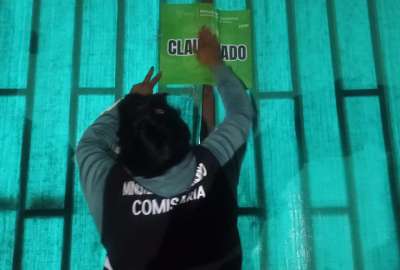La Intendencia de Polic&iacute;a identific&oacute; y clausur&oacute; una gallera en Calder&oacute;n, norte de Quito.
