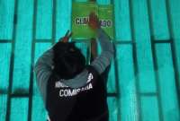 La Intendencia de Policía identificó y clausuró una gallera en Calderón, norte de Quito.