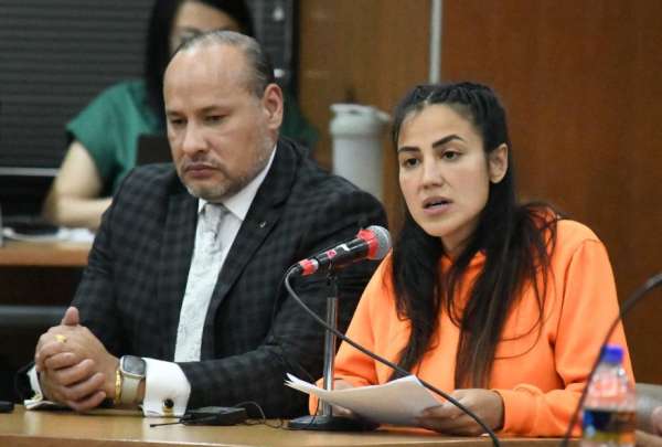Mayra Salazar (der.) reconoci&oacute; ser parte de la organizaci&oacute;n criminal del narcotraficante Leandro Norero.