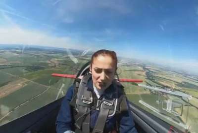 Una piloto sufri&oacute; un percance en pleno vuelo de entrenamiento. 