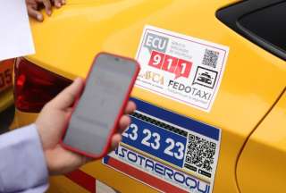Taxis contar&aacute;n con un c&oacute;digo QR que permitir&aacute; conocer todos los datos de la unidad y el conductor