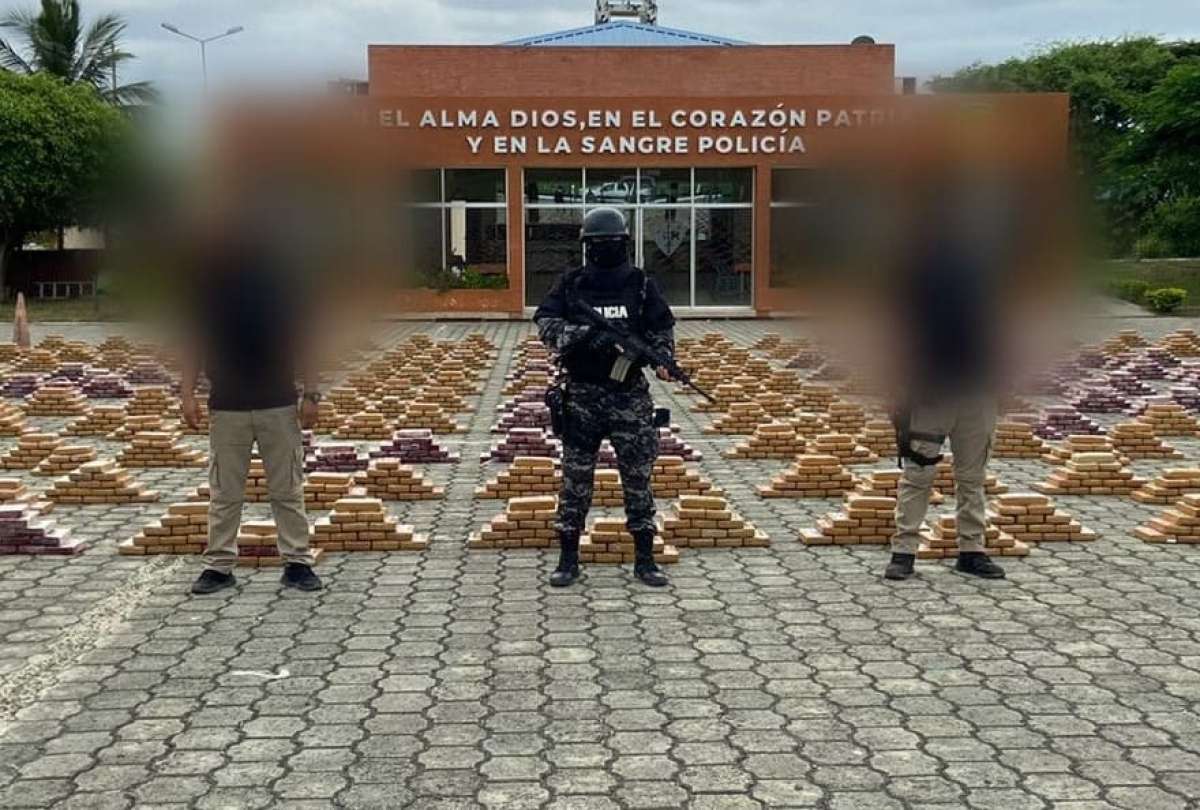 Policía Nacional incautó más de cuatro toneladas de cocaína en Manabí