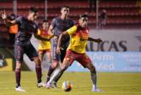 Sergio López (der.) no seguirá en Aucas para el 2023.