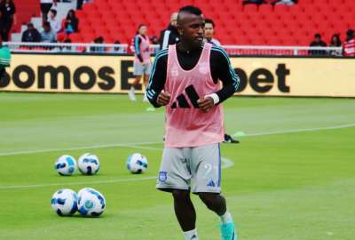 Miler Bola&ntilde;os no seguir&aacute; en Emelec para la campa&ntilde;a 2024