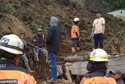 Las autoridades activaron contingentes para atender a los damnificados del deslizamiento de tierra en Alaus&iacute;.