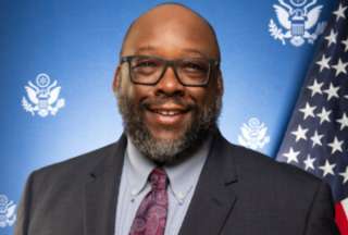 Estados Unidos anuncia la salida de Art Brown, su embajador en Ecuador