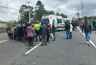 Panamericana Sur: Cinco heridos dej&oacute; accidente que involucr&oacute; a tres veh&iacute;culos
