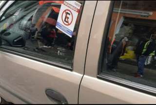 Quito: en 2024, 19.895 conductores fueron multados por estacionarse mal&nbsp;