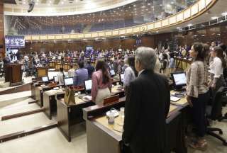 Asamblea no define reformas al COIP; corre&iacute;smo gana tiempo para lograr votos