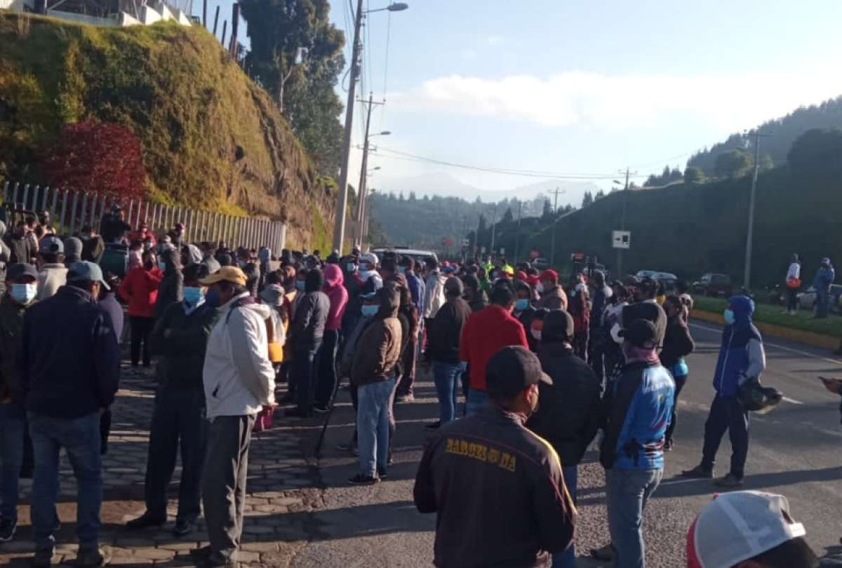 Moradores de El Inga reclamaron afectaciones por relleno sanitario