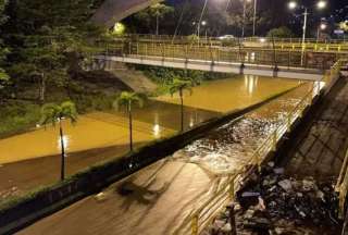 Im&aacute;genes de la emergencia por inundaci&oacute;n en Aguacatala, Colombia
