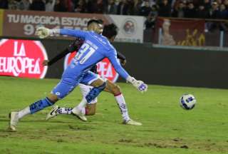 LigaPro: Un inicio accidentado entre canchas con gusanos y equipos incompletos