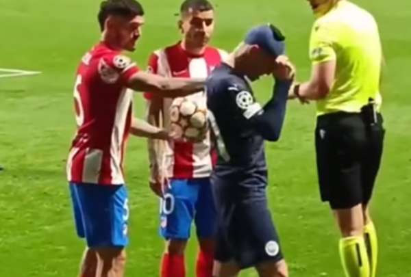 La pelea en los &uacute;ltimos minutos del Atl&eacute;tico de Madrid VS Manchester City