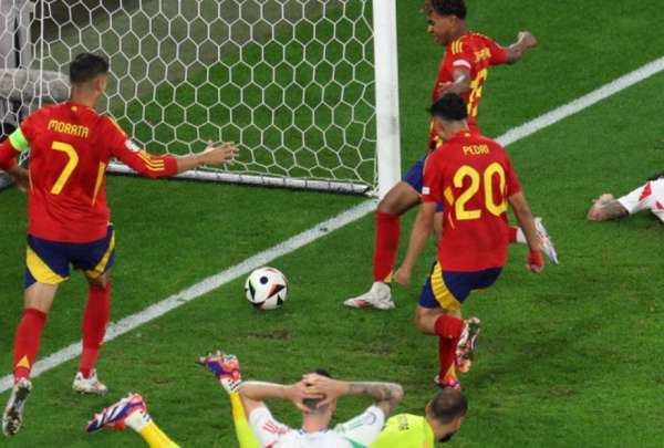 Espa&ntilde;a derrot&oacute; a Italia en la Eurocopa