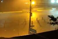 Fuertes imágenes de lluvias en Guayaquil.