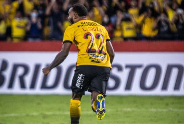 As&iacute; reaccion&oacute; la prensa uruguaya ante la clasificaci&oacute;n de Barcelona