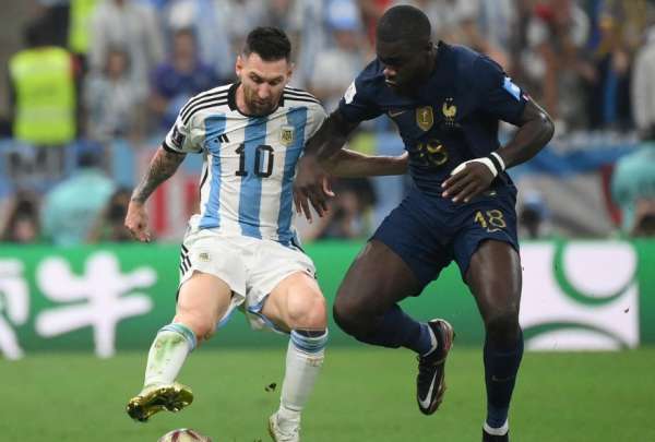 &iexcl;Otra pol&eacute;mica de Argentina vs Francia!