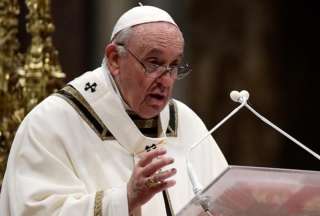 Papa Francisco pidi&oacute; a los padres a no condenar a sus hijos por su orientaci&oacute;n sexual