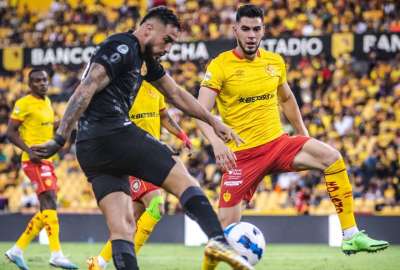 Los equipos se enfrentaron en un duelo definitivo para escalar y asegurar su posici&oacute;n en la tabla que actualmente es liderada por el Independiente del Valle.