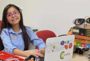 Emily Ulloa L&oacute;pez tiene 13 a&ntilde;os y estudiar&aacute; Ingenier&iacute;a en Sistemas