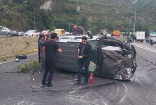 Tramo de la Av. Sim&oacute;n Bol&iacute;var est&aacute; cerrado por siniestro de tr&aacute;nsito