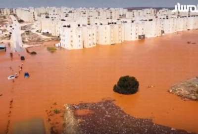 Cerca de 2.000 fallecidos por inundaciones devastadoras en Libia