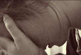 Ni&ntilde;a lucha por su vida tras caer de la azotea del colegio en el que estudia en un posible caso de bullying