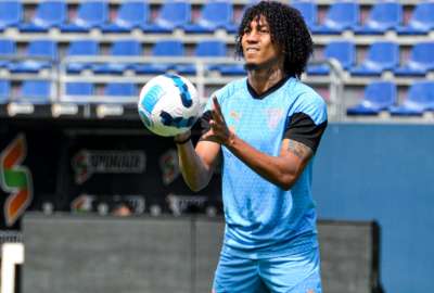 Jos&eacute; Quinteros durante el amistoso contra Independiente del Valle