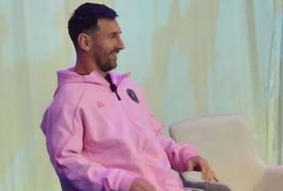 Zapatillas que us&oacute; Lionel Messi se llevaron todas las miradas