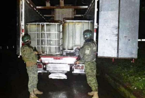 El combustible fue incautado en un veh&iacute;culo sin permisos para el transporte o embasado. 