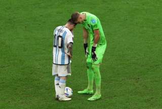 Portero de pa&iacute;ses bajos revel&oacute; su breve charla con Messi en el Mundial