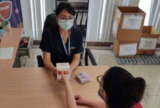 Ecuador refuerza tratamientos preventivos para evitar el VIH