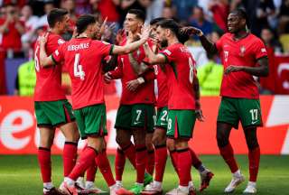 Portugal se lleva tres puntos en la Eurocopa con goleada