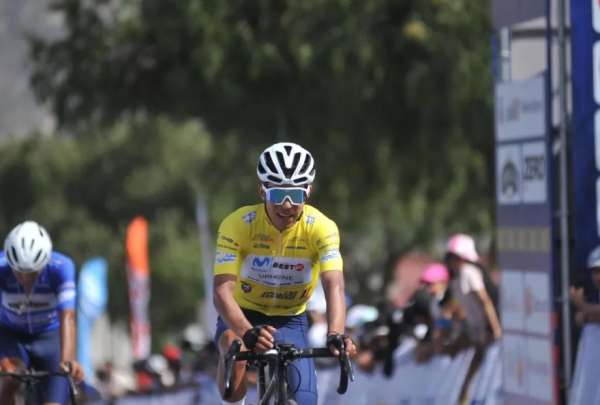 El ciclista de Sucumb&iacute;os se corona campe&oacute;n tras siete intensas etapas.