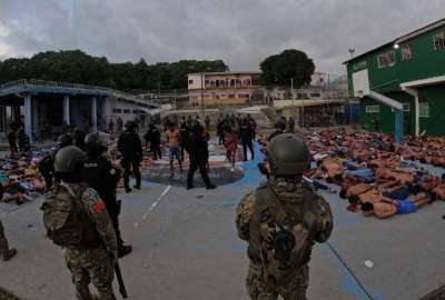 Militares y polic&iacute;as intervinieron la c&aacute;rcel de Esmeraldas y Guayaquil.