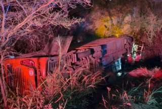 Ibarra - San Lorenzo: Cinco heridos tras el volcamiento de un bus
