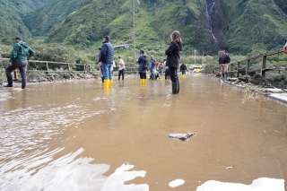 Suman 17 muertos por varios deslizamientos e inundaciones en el pa&iacute;s