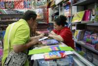 El Gobierno Nacional controlará el expendio de los útiles escolares.