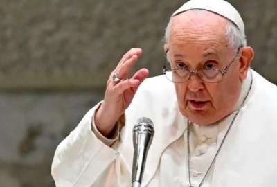 El papa Francisco sufrió una recaída en su salud.