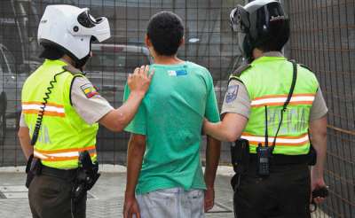 El adolescente fue sentenciado pro el crimen de un polic&iacute;a.