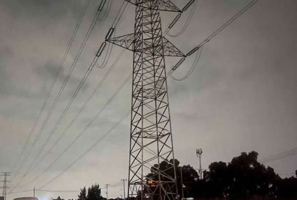 La Empresa El&eacute;ctrica Quito present&oacute; el calendario de suspensi&oacute;n de energ&iacute;a en la capital. 